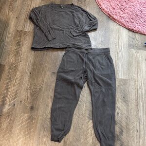 Women’s Barefoot Dreams Cozy Chic Lite Charcoal Lounge Set